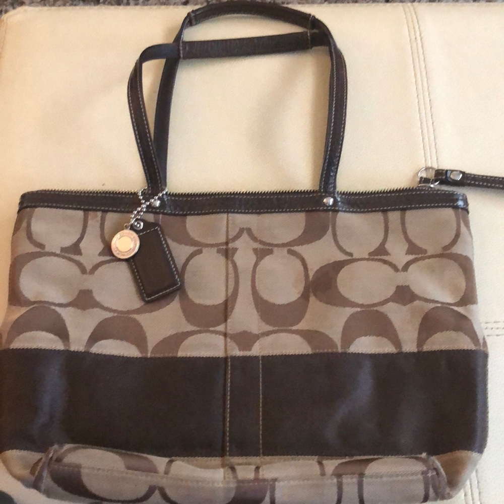 Coach tote